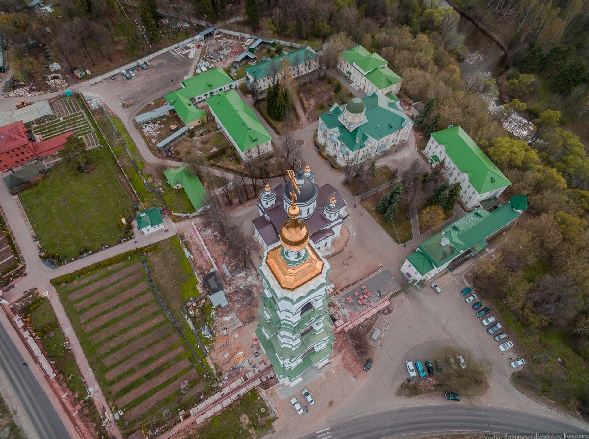 Игуменские кельи с церковью Всех Святых в Николо-Берлюковской пустыни