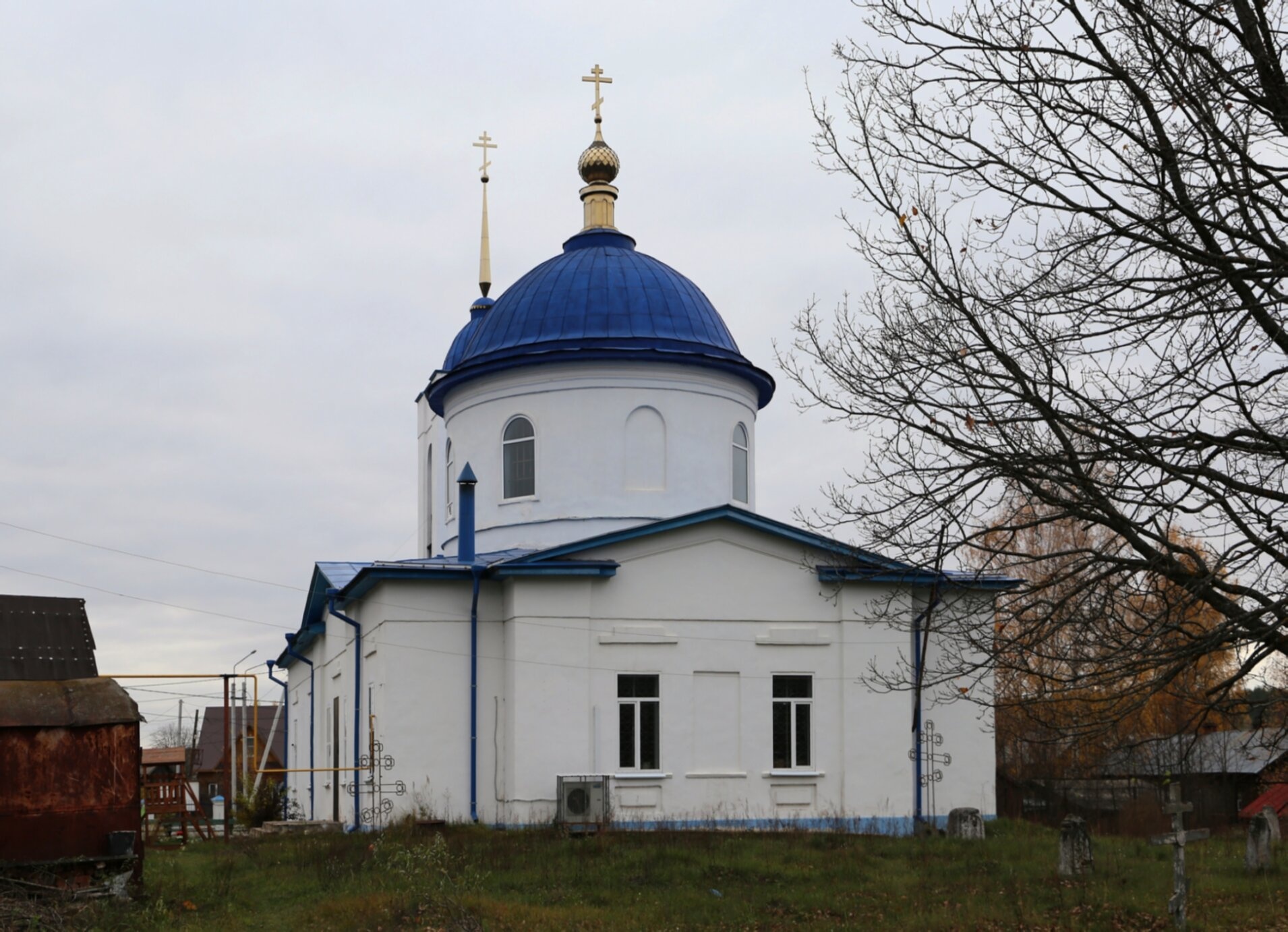 Церковь Михаила Архангела в селе Приклон