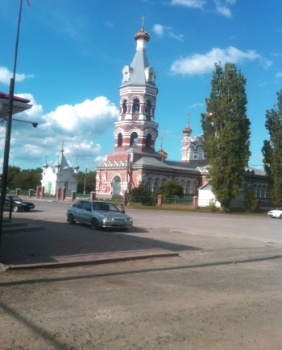 Свято-Троицкая церковь в селе Большая Мартыновка