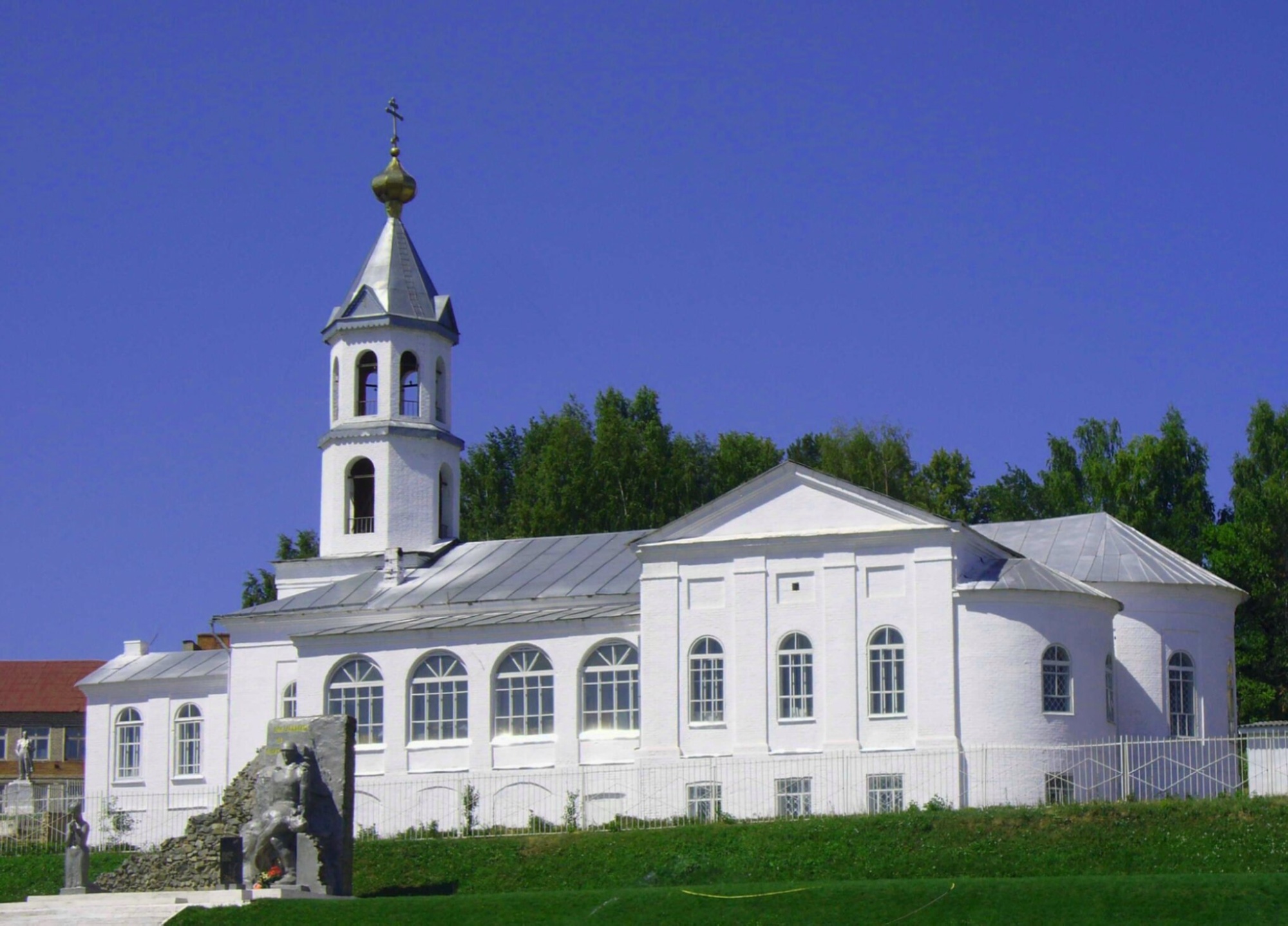 Казанская церковь в селе Сюмси