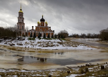 Воскресенский кафедральный собор в Старой Руссе