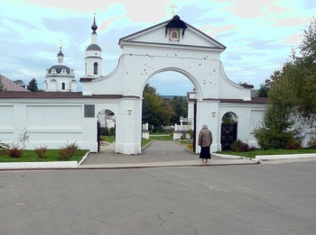 Свято-Никольский Черноостровский женский монастырь в Малоярославце