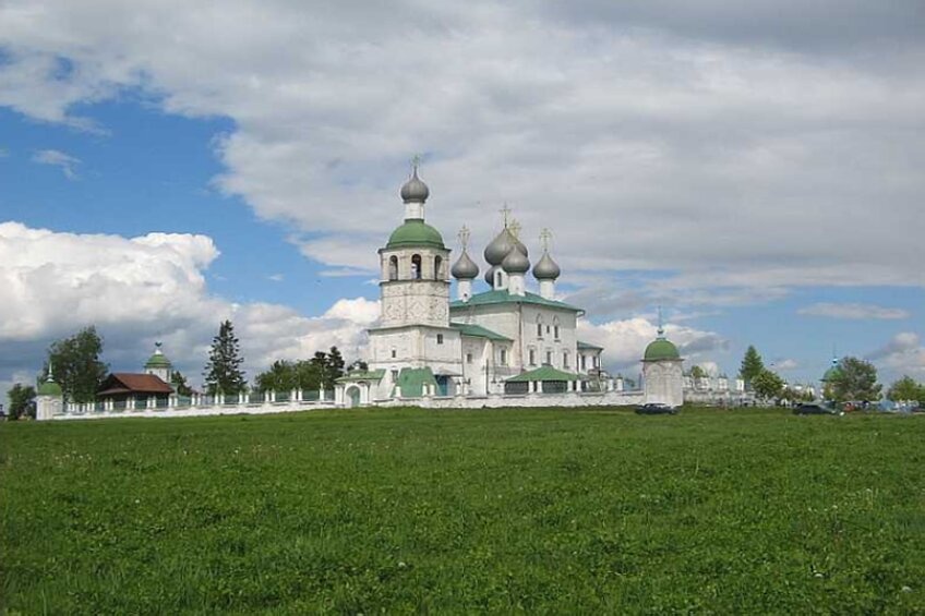 Храм Пророка Илии в Засодимье: История и Архитектура