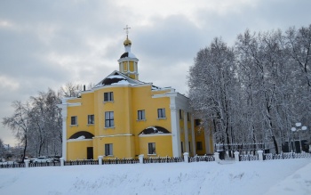 Храм Пророка Божия Илии на Соборной площади Рязани