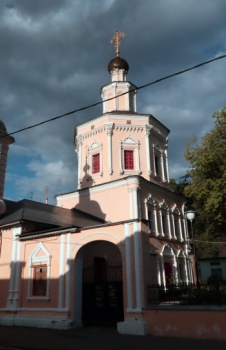 Церковь Троицы Живоначальной в Хохлах