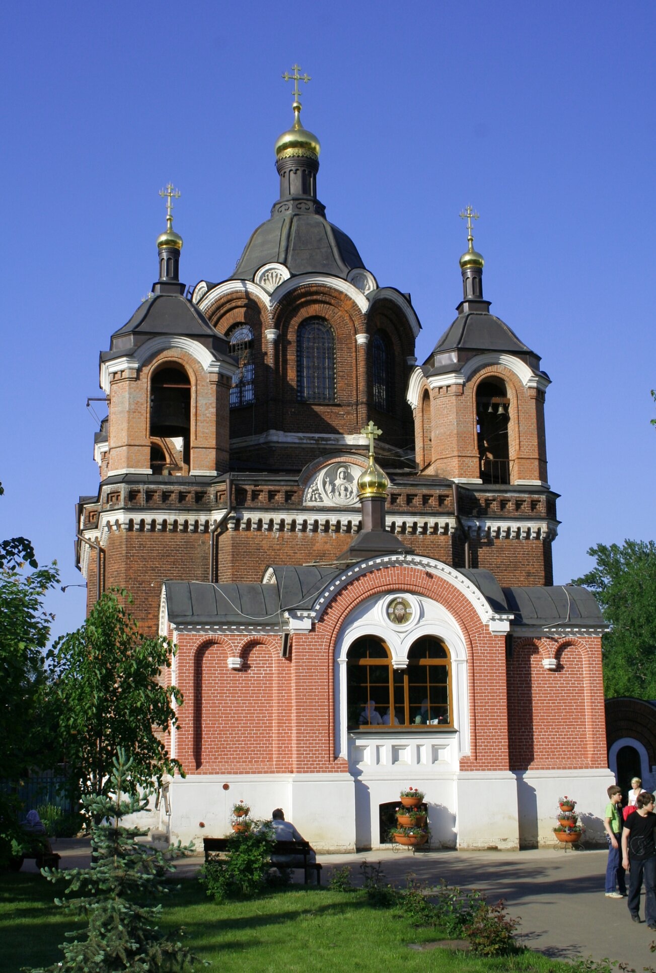 Храм великомученика Георгия Победоносца в Старых Лучниках