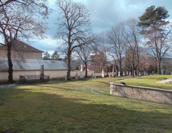 Часовня-усыпальница Великой Княгини Александры Павловны в Ирёме