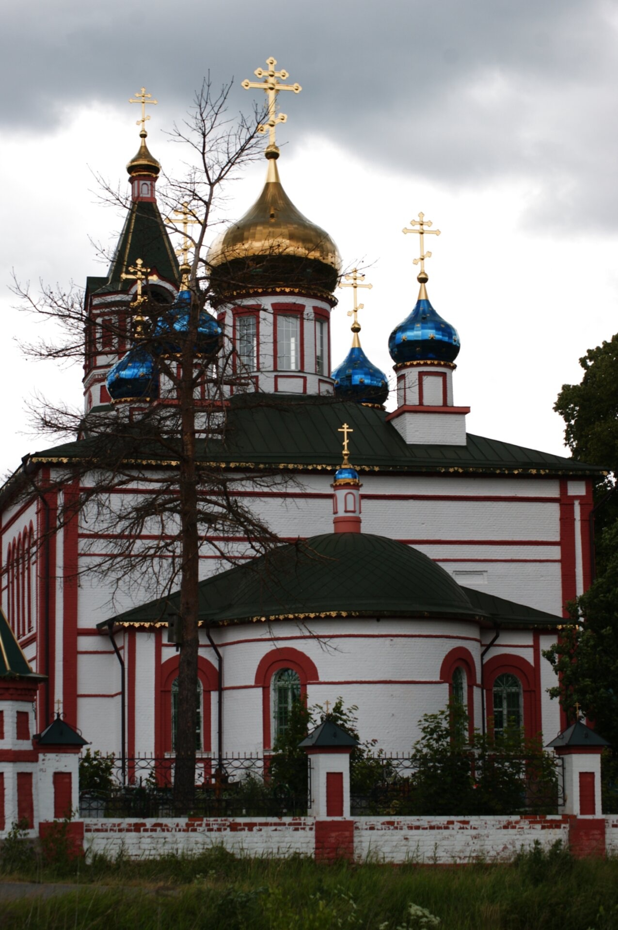 Храм Покрова Пресвятой Богородицы в деревне Старый Покров