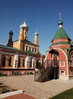 Димитриевский мужской монастырь в Оренбурге - Церковь Дмитрия Солунского