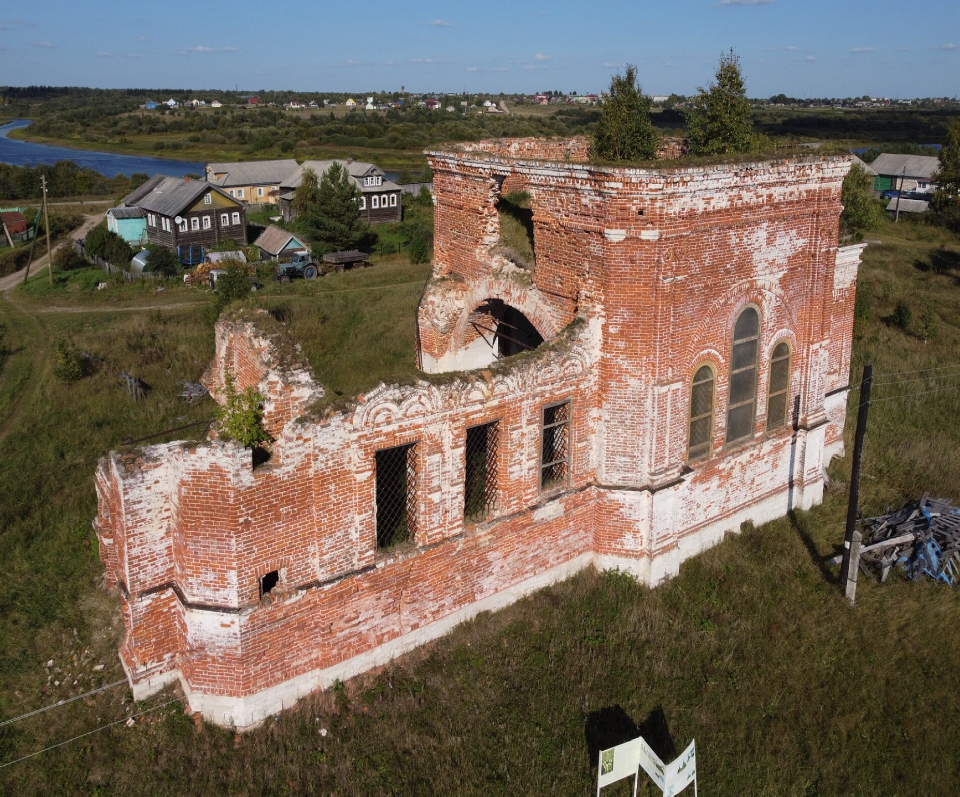 Церковь Преображения Господня в Большом Субботино: история и современное состояние