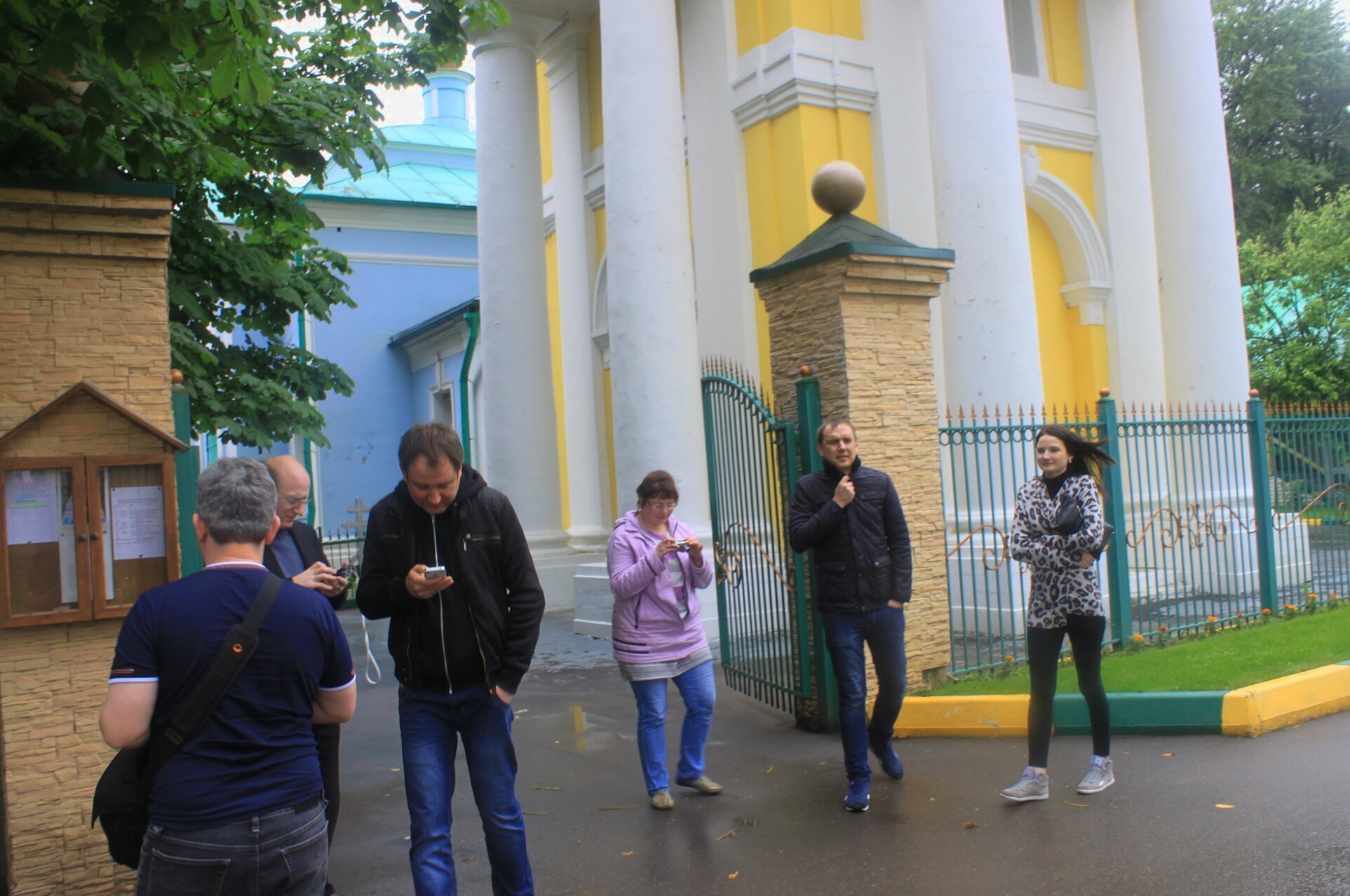 Церковь Покрова Пресвятой Богородицы в Петровском-Алабино