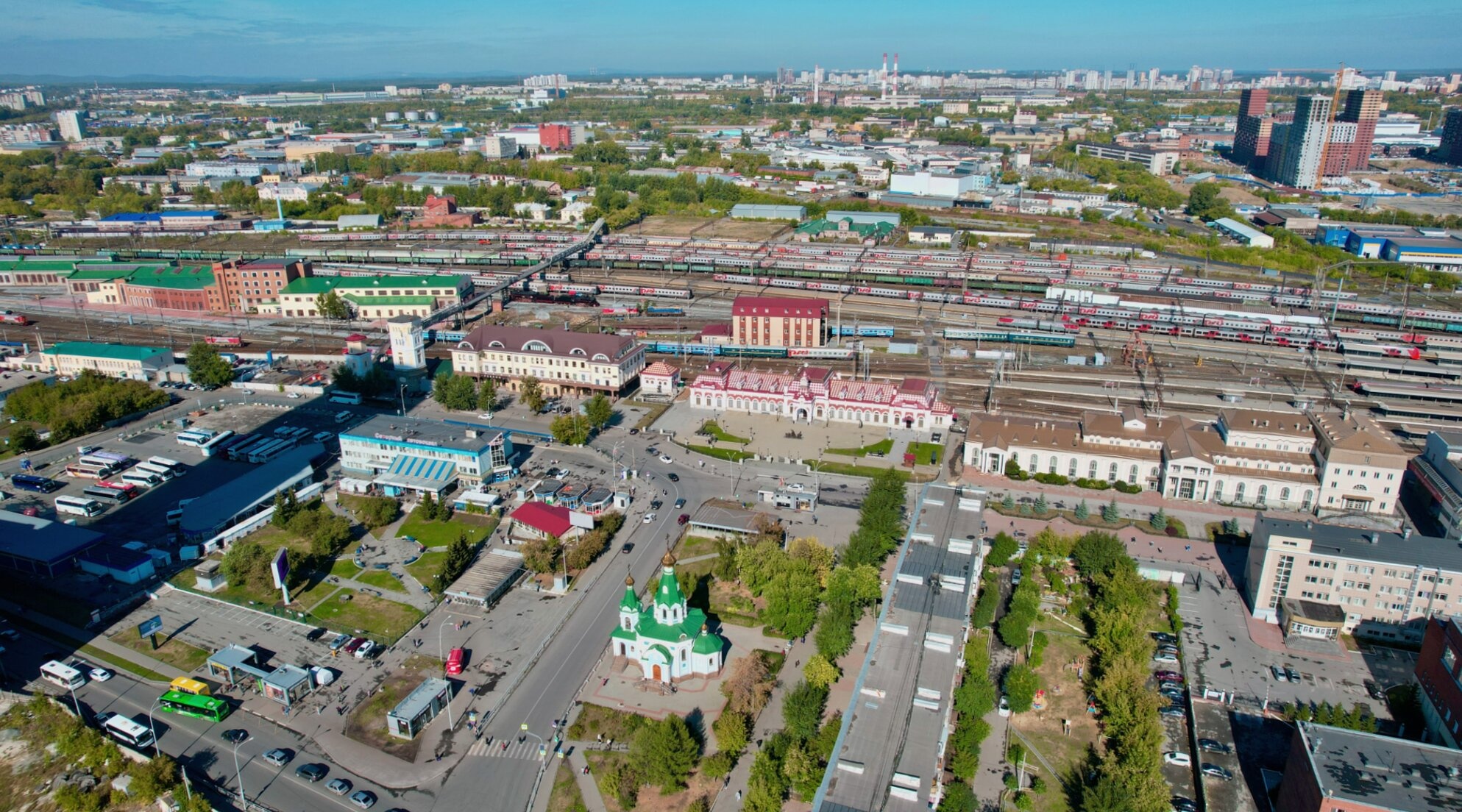 Храм в честь Державной иконы Божией Матери у вокзала Екатеринбурга