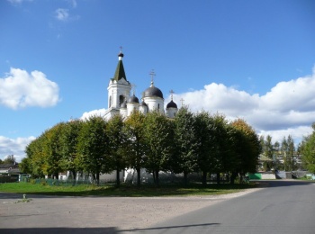 Церковь Белая Троица в Твери