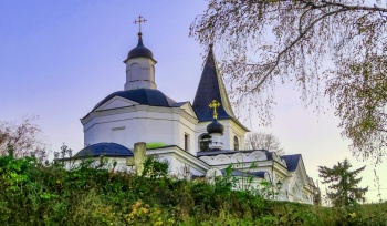 Храм Воскресения Христова в Тарусе