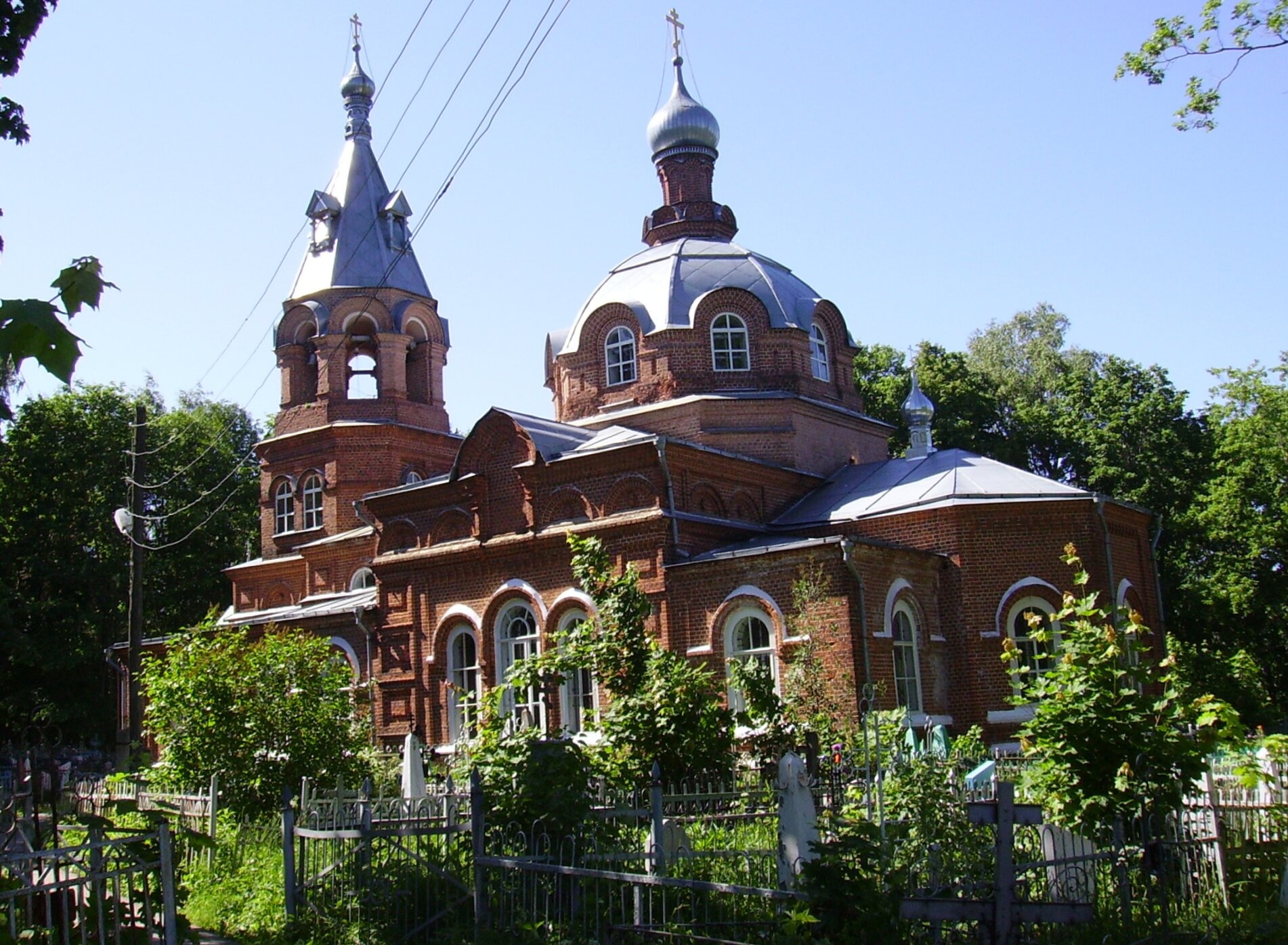 Церковь Всех Святых в Гороховце