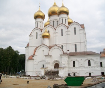Успенский кафедральный собор в Ярославле