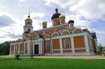 Воскресенский кафедральный собор в Старой Руссе