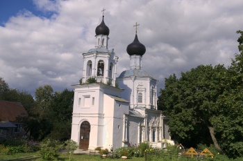 Храм Смоленской иконы Божией Матери в селе Кривцы