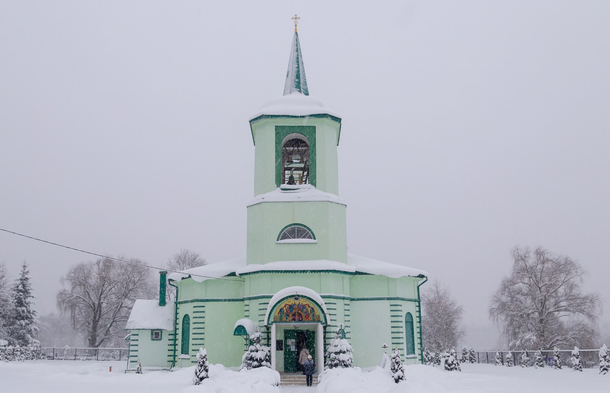 Зимний вид Церкви Троицы Живоначальной в Турбичево