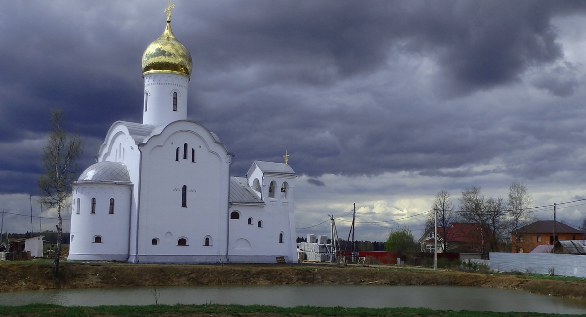 Богородицерождественский храм в посёлке Поварово