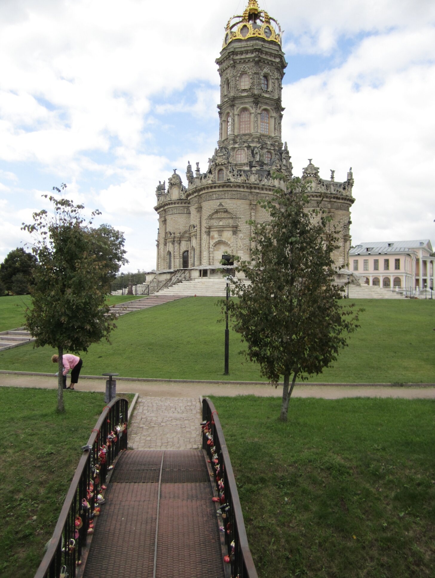 Интерьер Знаменской церкви в Дубровицах