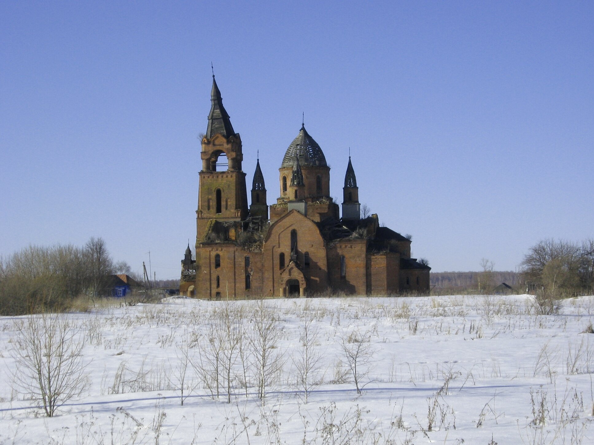 Введенская церковь в селе Пёт Рязанской области