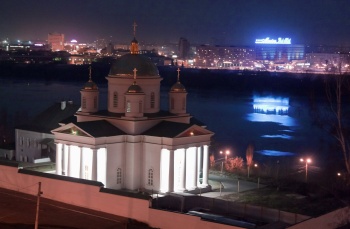 Церковь святителя Алексия в Благовещенском монастыре - ночная панорама