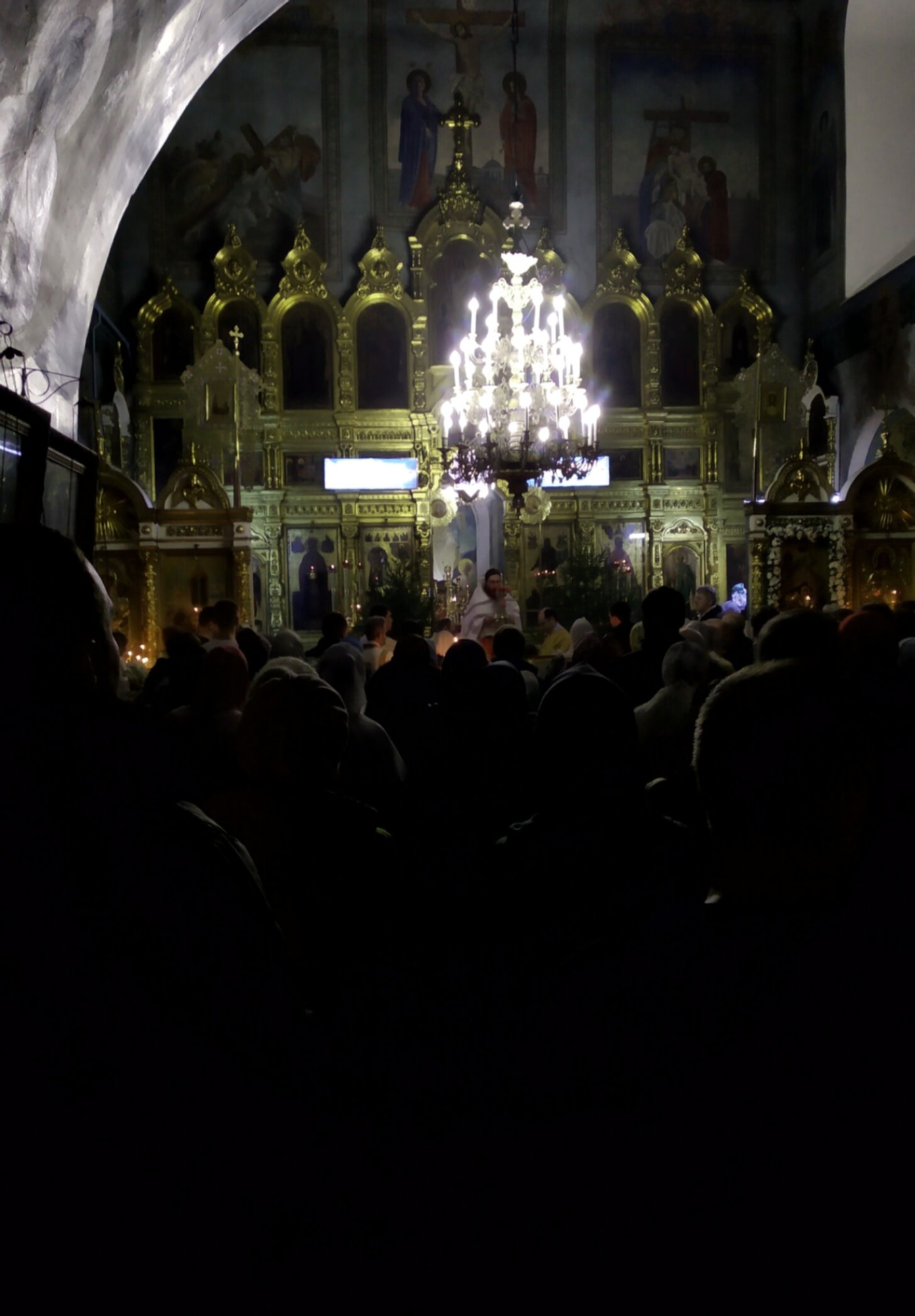 Интерьер собора Рождества Христова в Коврове