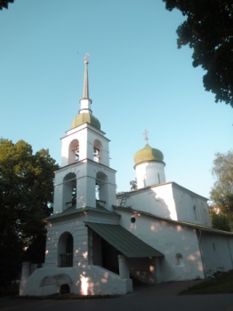 Храм Святой Анастасии Узорешительницы в Пскове