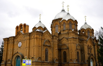 Собор Святого Благоверного Князя Александра Невского в Обояни