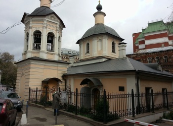 Храм Преподобного Сергия Радонежского в Крапивниках