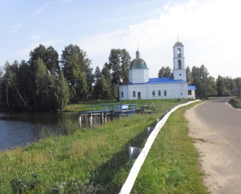 Церковь Богоявления в селе Великополье