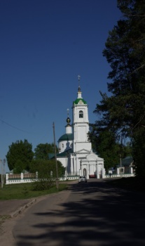 Церковь Рождества Пресвятой Богородицы в селе Саурово