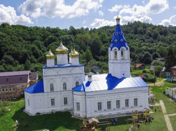 Храм Святителя Николая Чудотворца в селе Исады