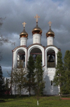 Звонница Никольского женского монастыря в Переславле-Залесском