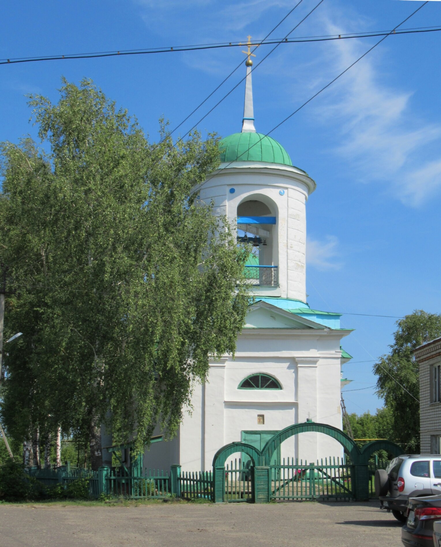 Храм апостолов Петра и Павла в селе Порецкое