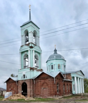 Церковь Троицы Живоначальной в селе Волотово (Болотово)