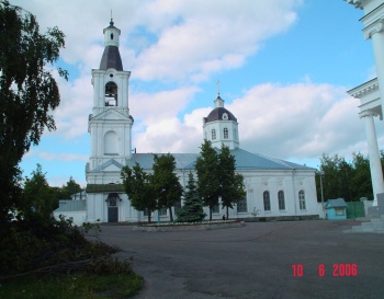 Храм иконы Божией Матери «Живоносный Источник» в Николаевском монастыре Арзамаса