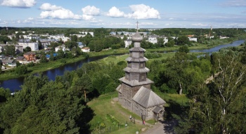 Церковь Тихвинской иконы Божией Матери (Старо-Вознесенская) в Торжке