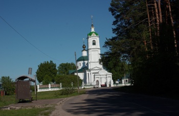 Церковь Рождества Пресвятой Богородицы в селе Саурово