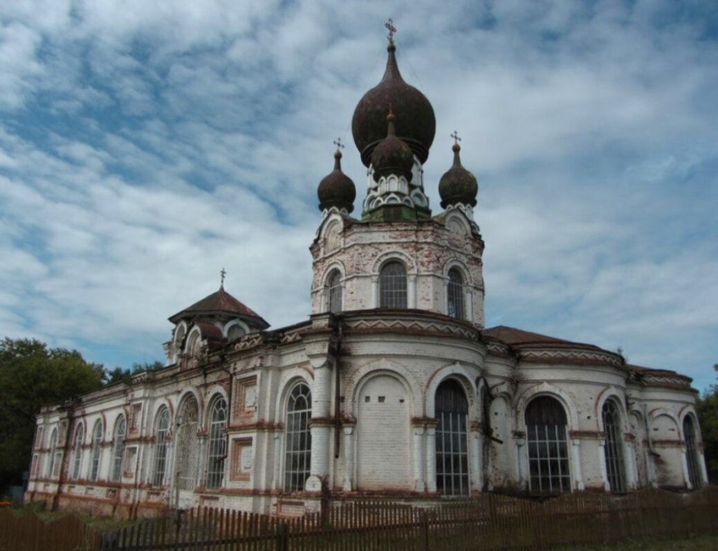 Церковь Космы и Дамиана в селе Каракша