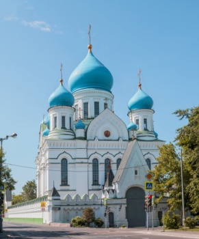 Николо-Перервинский монастырь: история и архитектура на фотографии