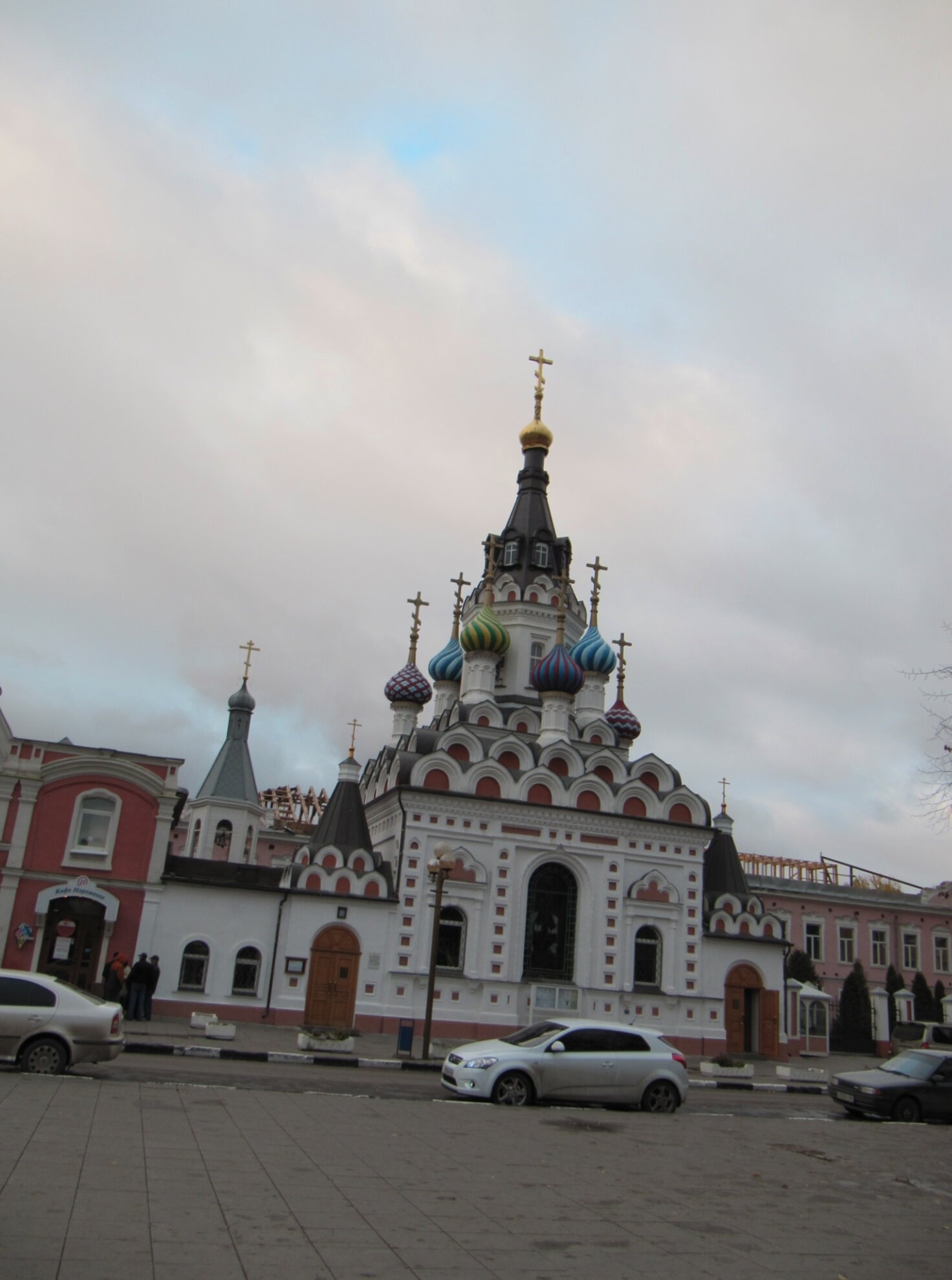 Храм в честь иконы Божией Матери «Утоли моя печали» в Саратове