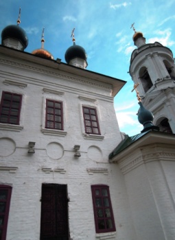 Храм Святой Великомученицы Варвары в Плёсе