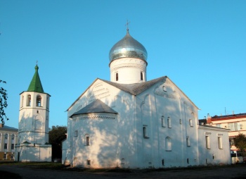 Храм святого Великомученика Димитрия Солунского на Славковой улице