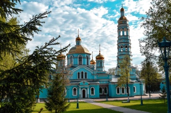 Кафедральный собор Рождества Пресвятой Богородицы в Уфе