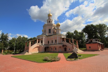 Храм святых благоверных князей Бориса и Глеба в Зюзине
