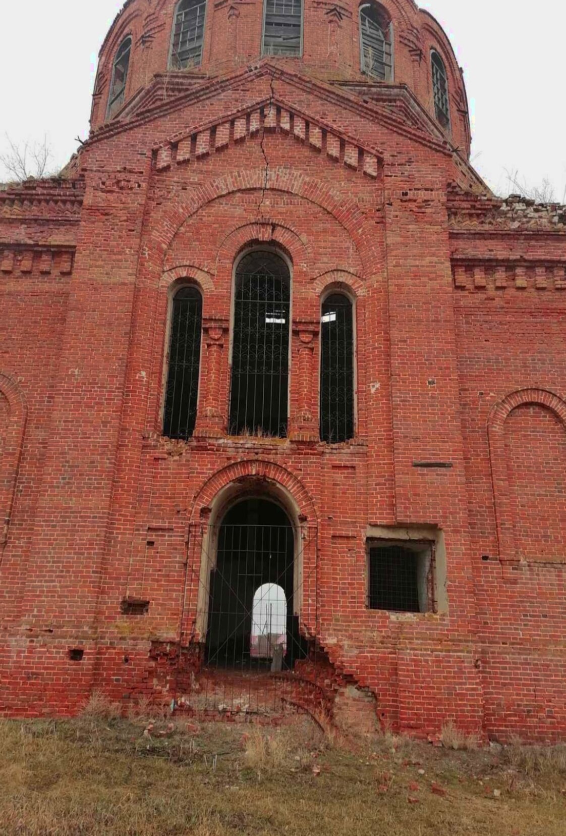 Храм в честь Покрова Пресвятой Богородицы: Архитектура и современное состояние