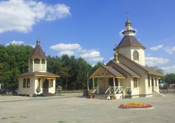 Деревянный храмовый комплекс в честь Смоленской иконы Божией Матери в Фили-Давыдково