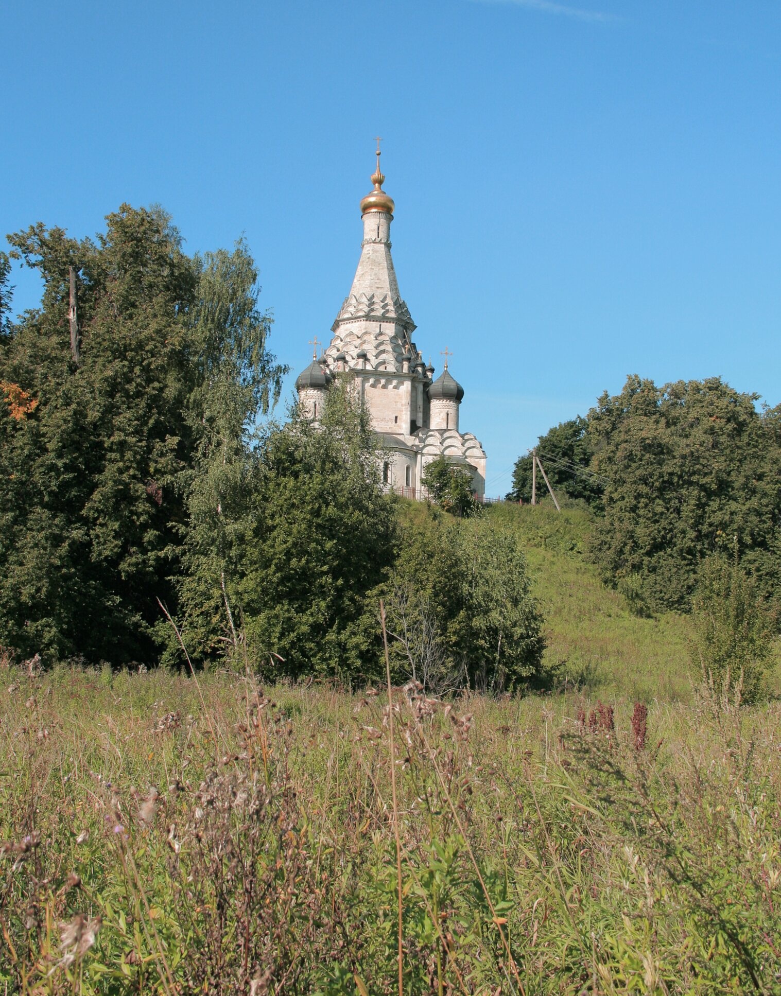 Храм Преображения Господня в селе Остров